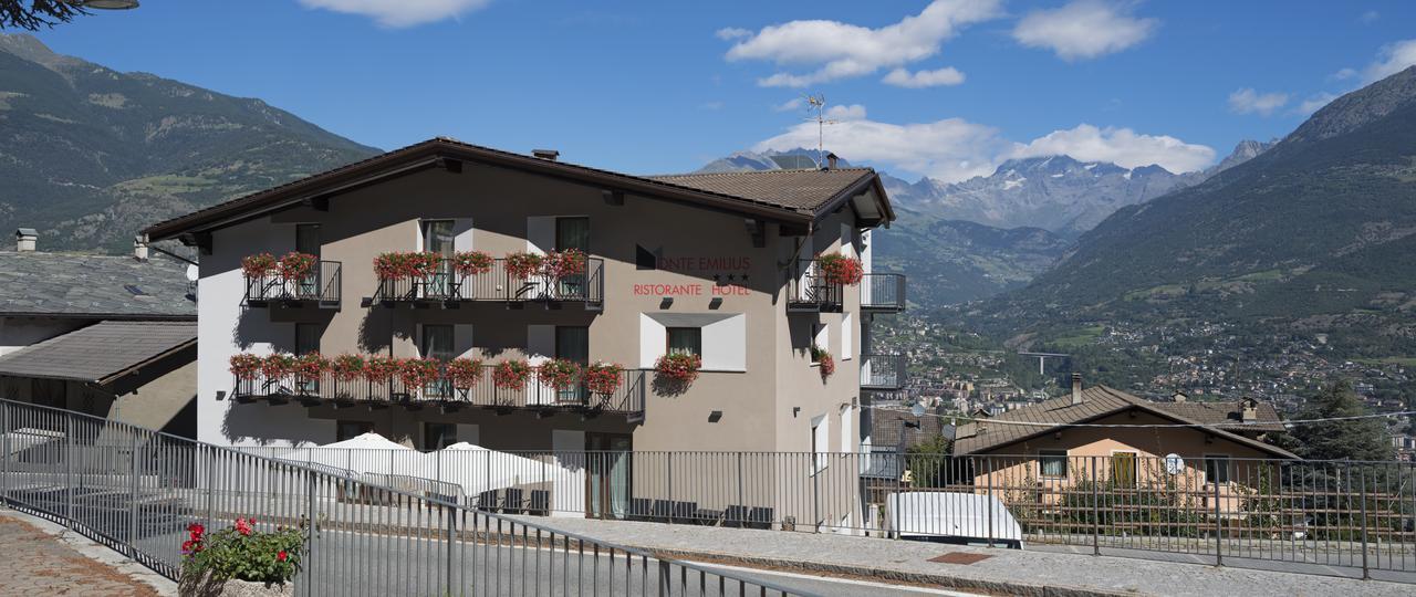 Monte Emilius Hotel Charvensod Exterior foto